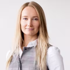 Nele Kunderit tunnustati Tervisedenduse konverentsil aasta tervisedendaja tiitliga