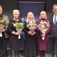 Kõrgkooli õppejõud kaitses doktorikraadi