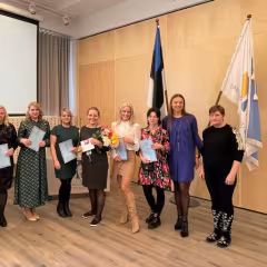 Tallinnas sai pidulikul aktusel lõputunnistuse uus lend tegevusjuhendajaid