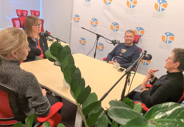 Tallinna Tervishoiu Kõrgkool alustab tervisevaldkonna taskuhäälinguga "Õendus nähtavaks"